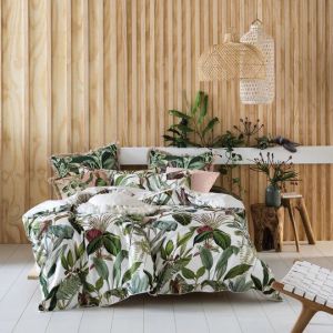 Wonderplant Exotic Botanical Duvet Cover Set White/Green By RIVA