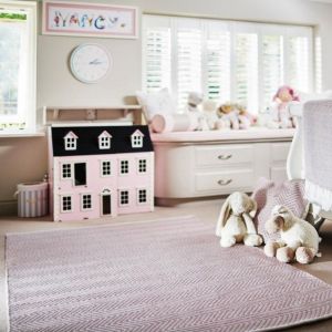 Hug Rug Woven Herringbone Rose Rug