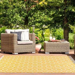 Ultimate Terrace Diamond Gold Outdoor Rug